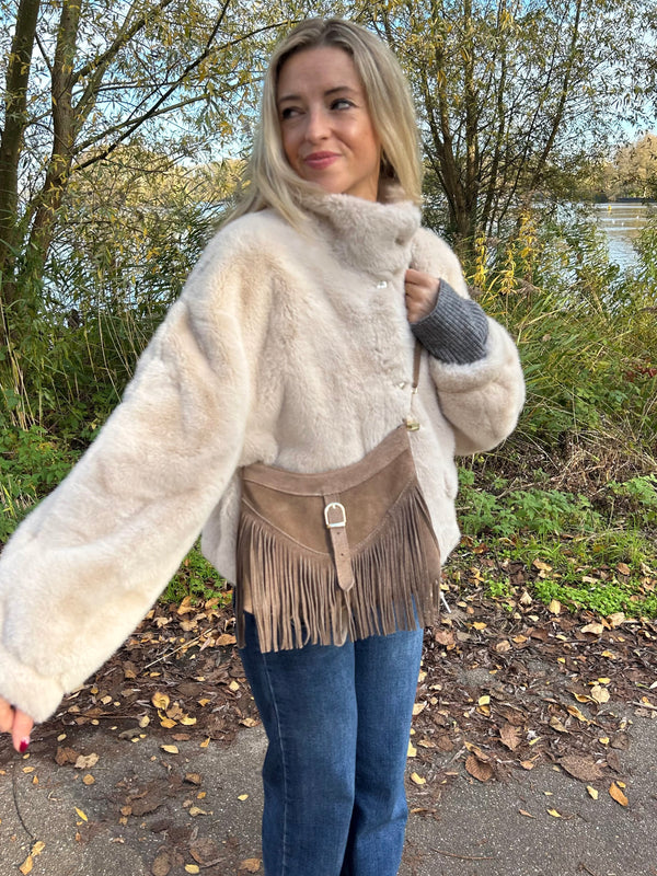 Short Fluffy jacket - Light Brown