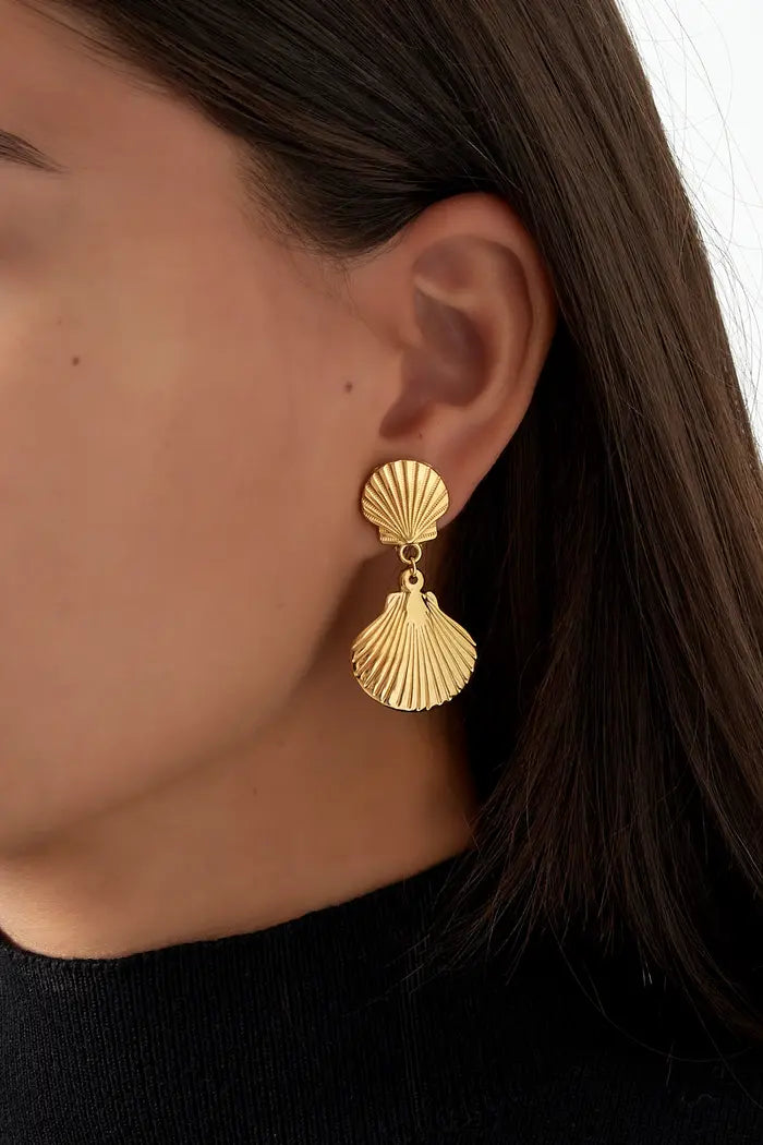 Beachy Shell earrings - Gold