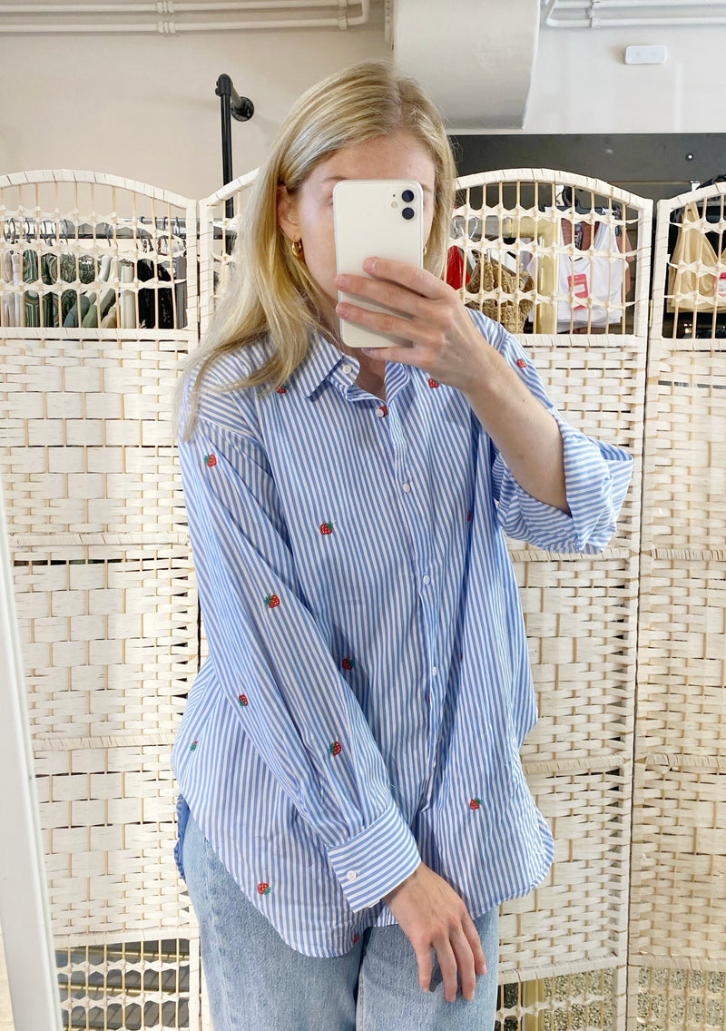 Cotton Strawberry blouse - Blue