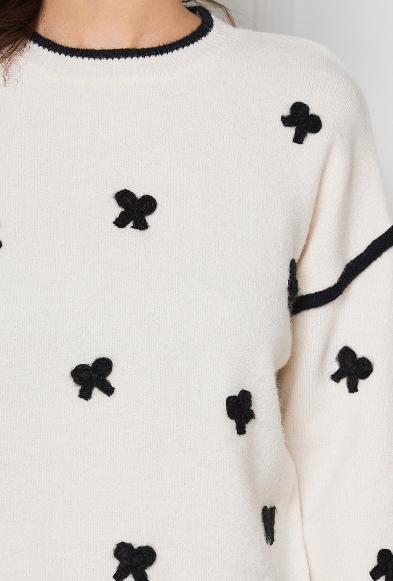 Lovely BowTie Pullover - White