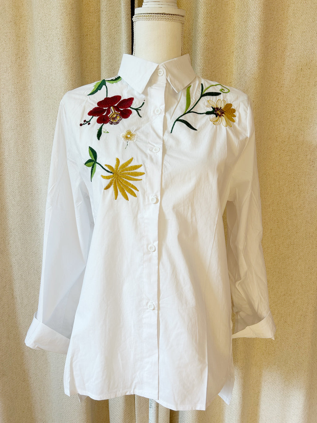 Cotton blouse - Embroidery Bloom