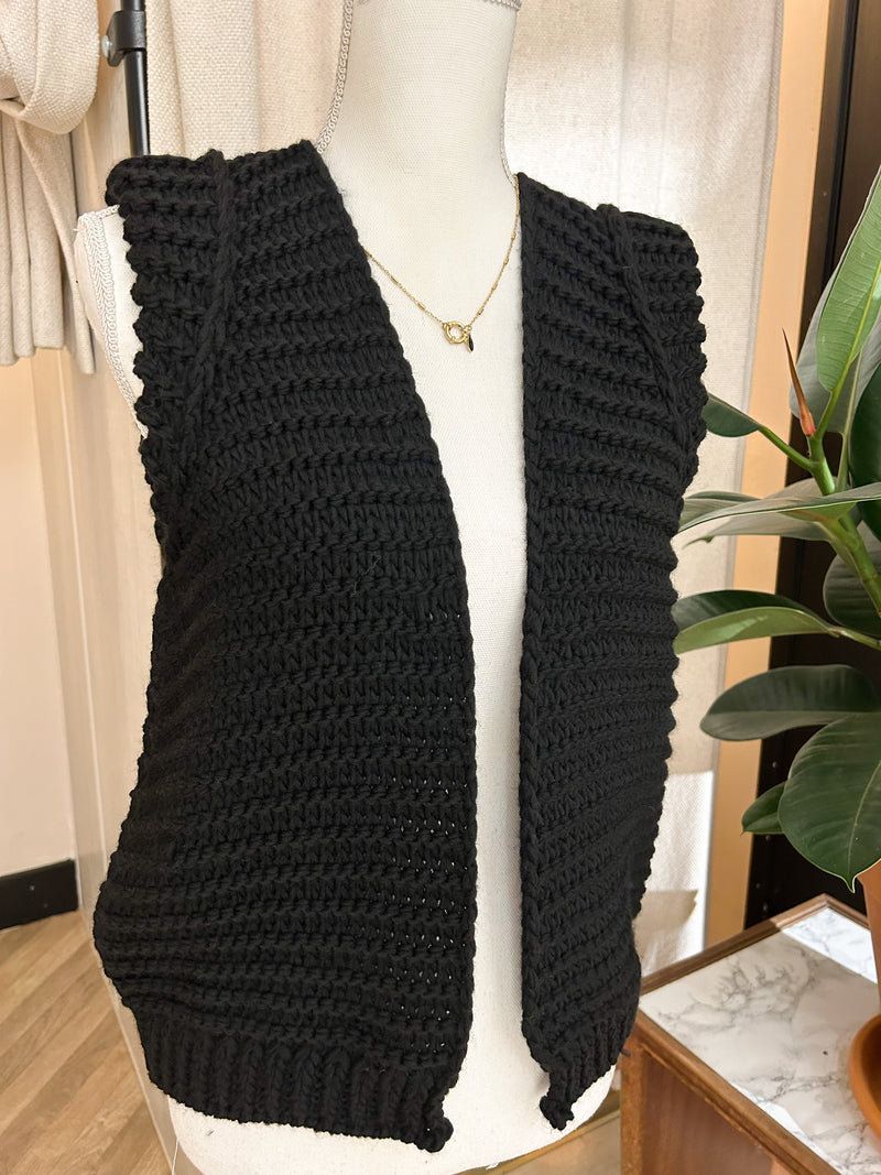 Black  Knitted Gilet -Mirror